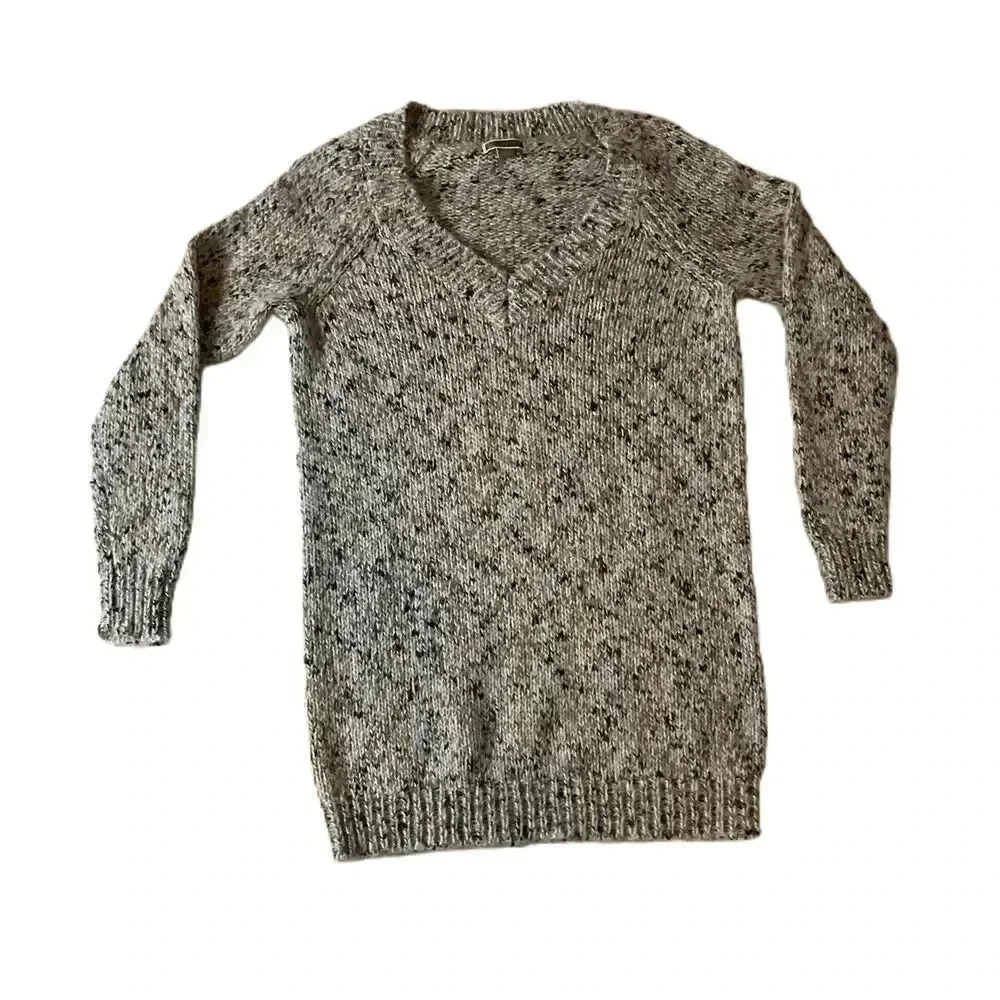 Chelsea28 Wool Mohair Blend Long Knit V Neck Sweater Womens Size Extra Small